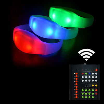 Controller DMX wireless 433MHz Zona 10 per il controllo dell'illuminazione sul palco Controller wireless LED braccialet